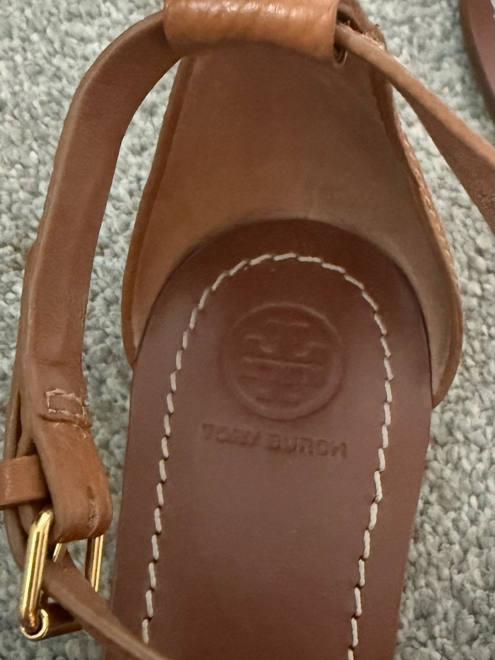 Tory Burch Tan Brown Logo Cutout Leather Sandals - Picture 6 of 7